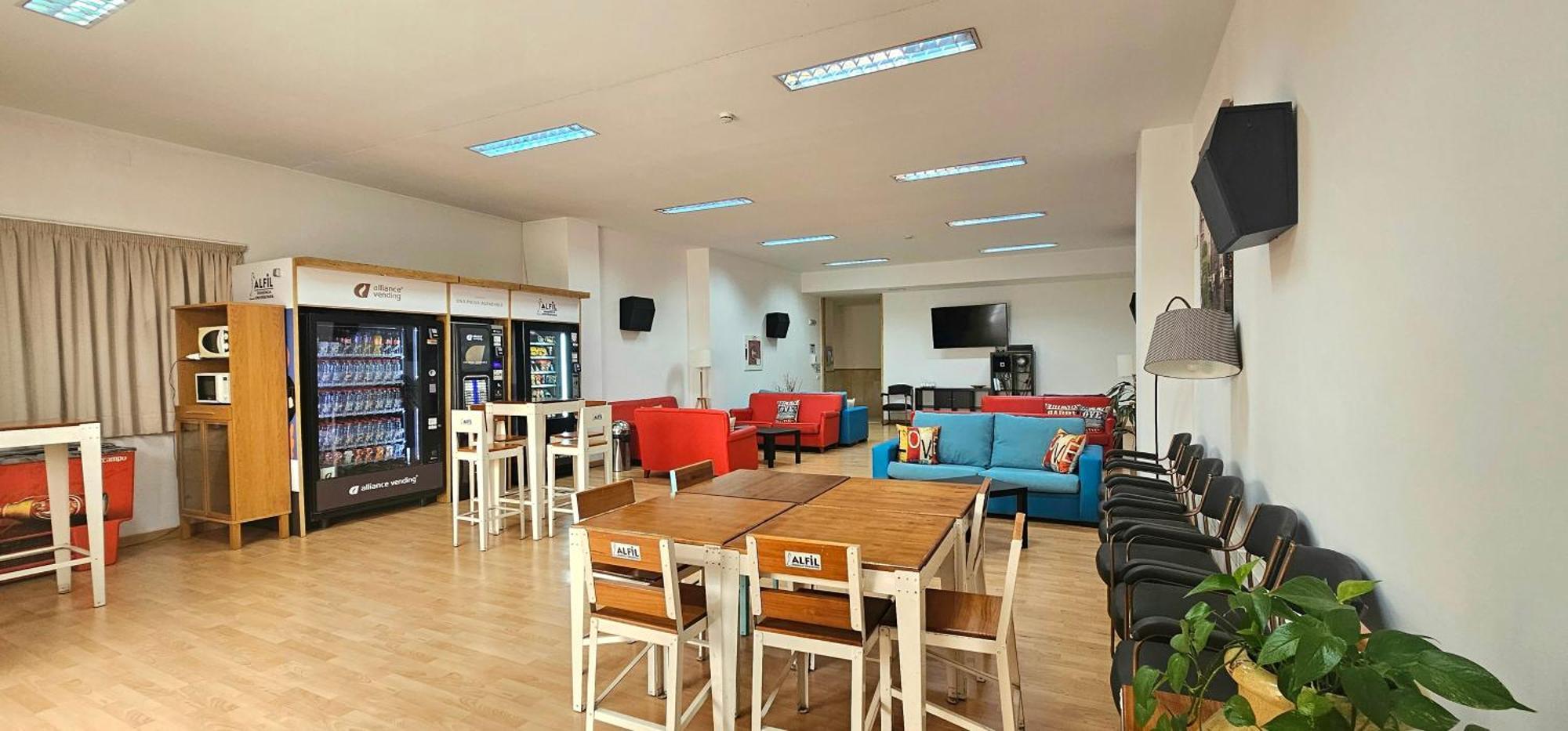 Hostel Residencia Alfil Málaga Dış mekan fotoğraf