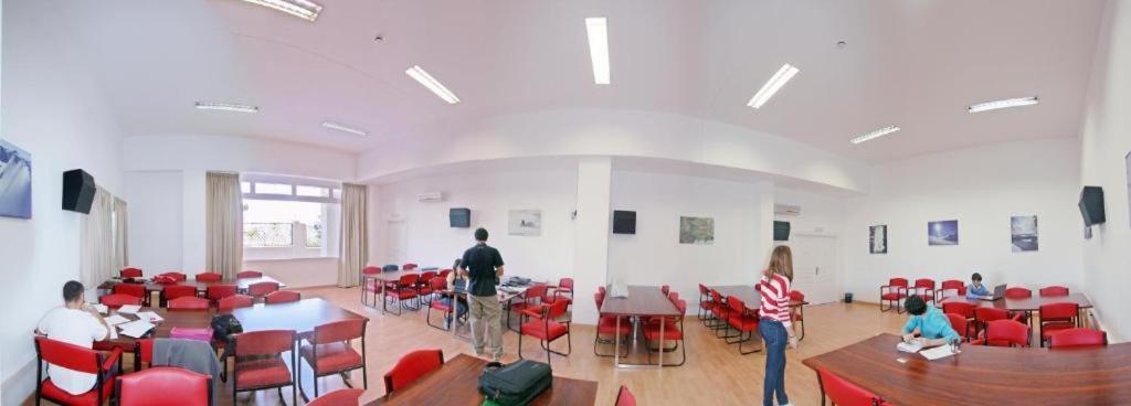Hostel Residencia Alfil Málaga Dış mekan fotoğraf
